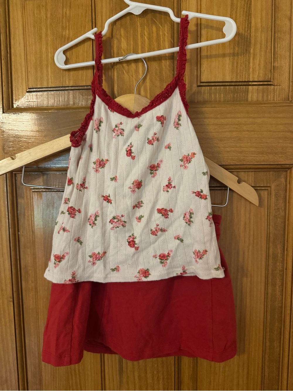 Red & White Floral Girls' Tank Top skirt Set